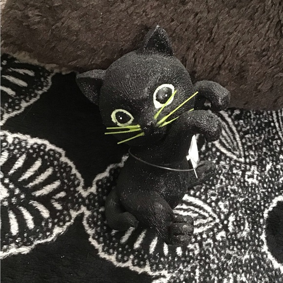 Bath and body works black cat candle cling (eyes and whiskers glow) - Picture 1 of 1